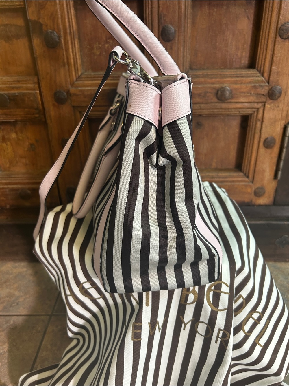 HENRI BENDEL RARE
Centennial Stripe Handbag Pink, Black, White Crossbody purse - Picture 5 of 16